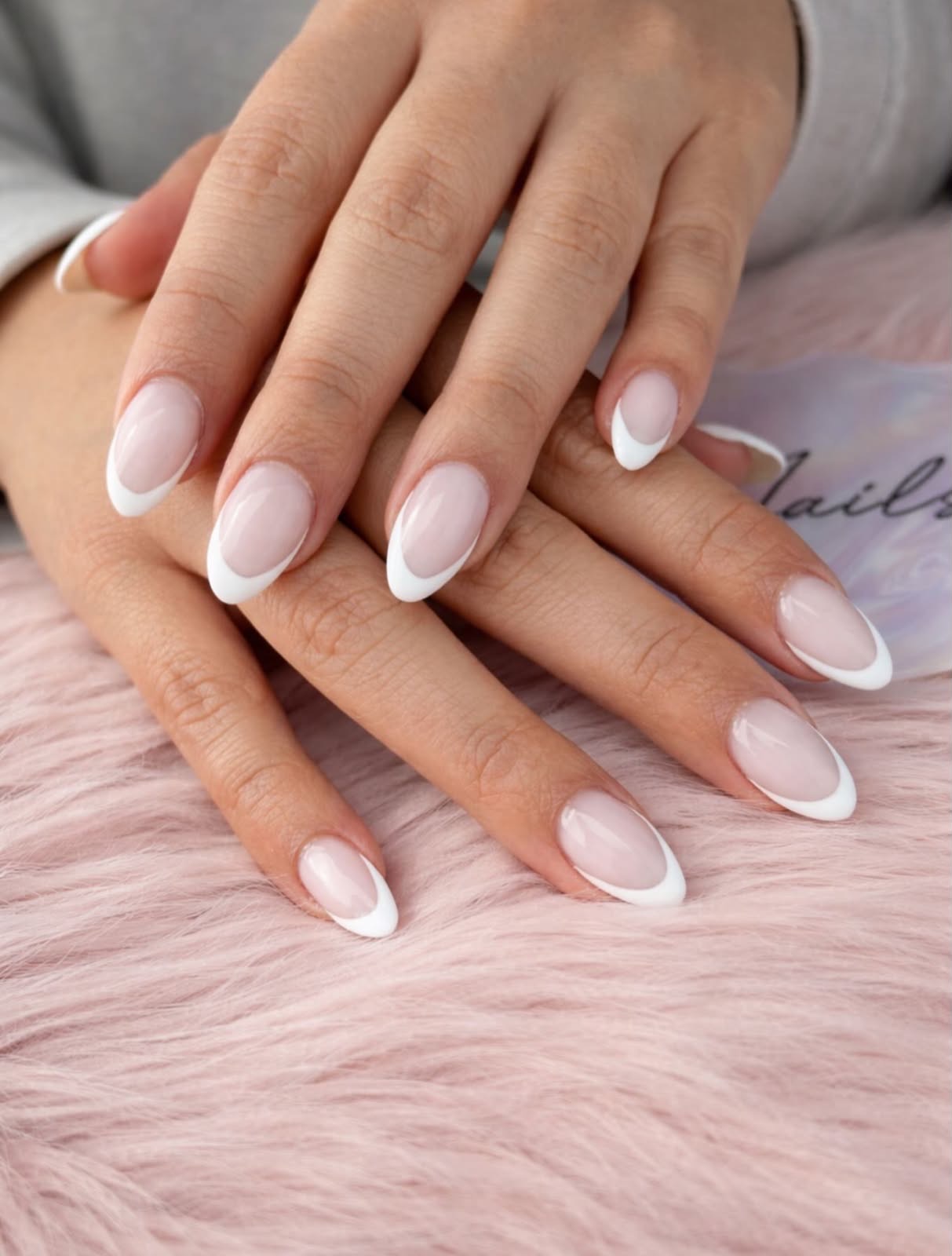 Apress Organic Lunea Nails